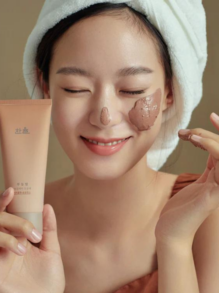 Hanyul Chestnut Shell Pore Clearing Clay Mask