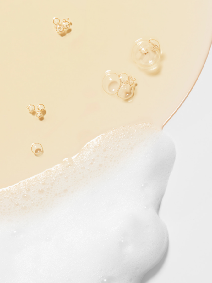 Some By Mi Propolis B5 Glow Barrier Calming Oil To Foam