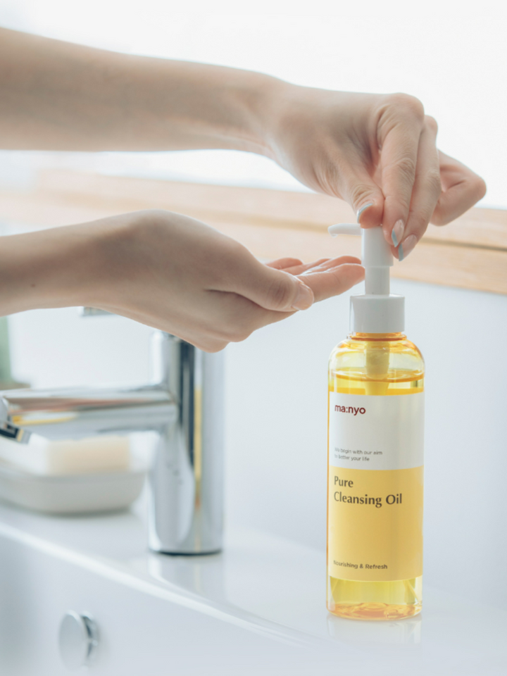 Ma:nyo Pure Cleansing Oil