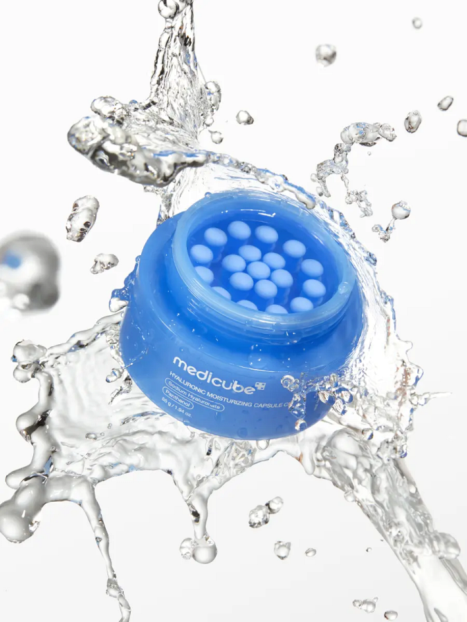 Medicube Hyaluronic Moisturizing Capsule Cream